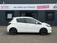 USED 2016 16 TOYOTA YARIS 1.33 Dual VVT-i Design Hatchback 5dr Petrol Manual Euro 6 (99 ps) 