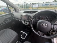 USED 2016 16 TOYOTA YARIS 1.33 Dual VVT-i Design Hatchback 5dr Petrol Manual Euro 6 (99 ps) 
