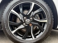 USED 2016 16 TOYOTA YARIS 1.33 Dual VVT-i Design Hatchback 5dr Petrol Manual Euro 6 (99 ps) 