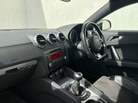 USED 2010 10 AUDI TT 2.0 TDI S line Special Edition Coupe 3dr Diesel Manual quattro Euro 4 (170 ps) 