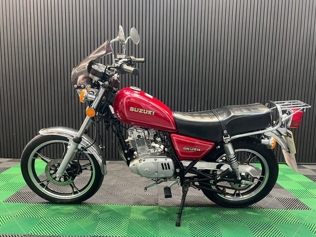 View our SUZUKI GN125
