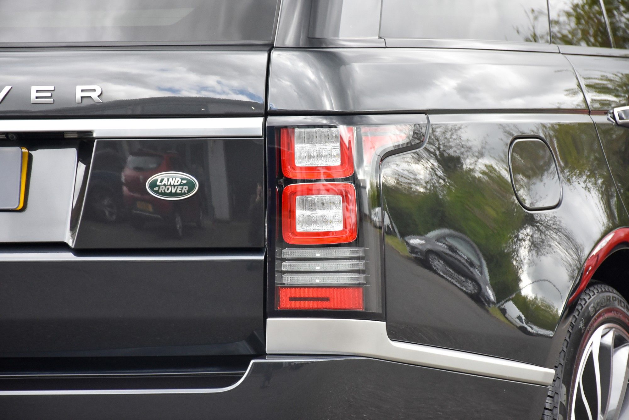 USED 2015 15 LAND ROVER RANGE ROVER 4.4 SD V8 Autobiography SUV 5dr Diesel Auto 4WD Euro 5 (339 ps) 