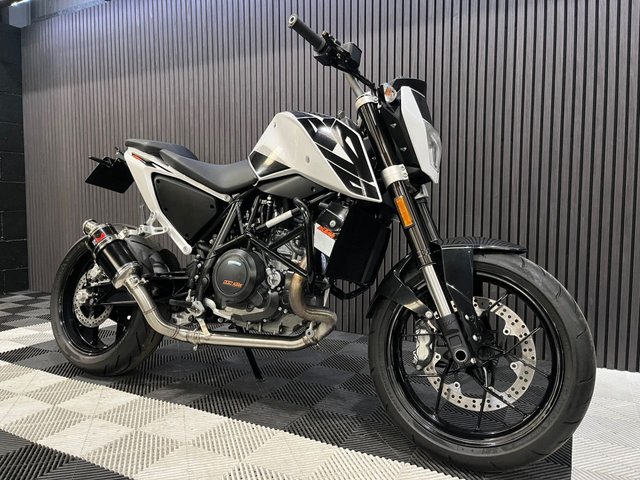 View our KTM 690 DUKE