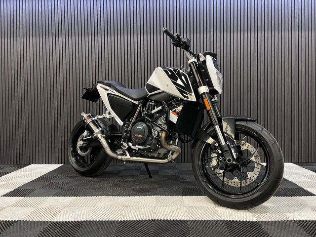 View our KTM 690 DUKE
