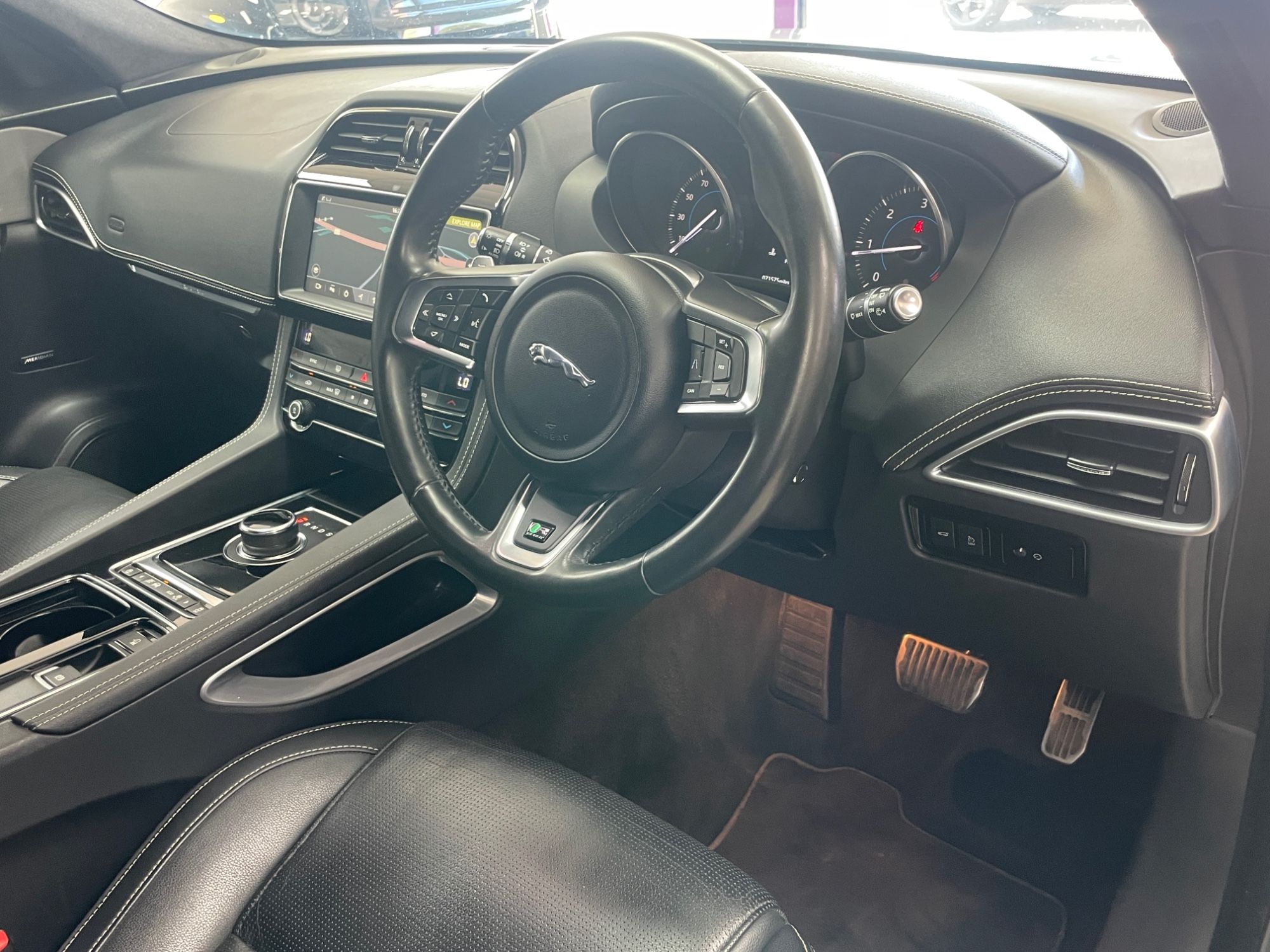 USED 2019 19 JAGUAR F-PACE 2.0 D180 R-Sport SUV 5dr Diesel Auto Euro 6 (s/s) (180 ps) 