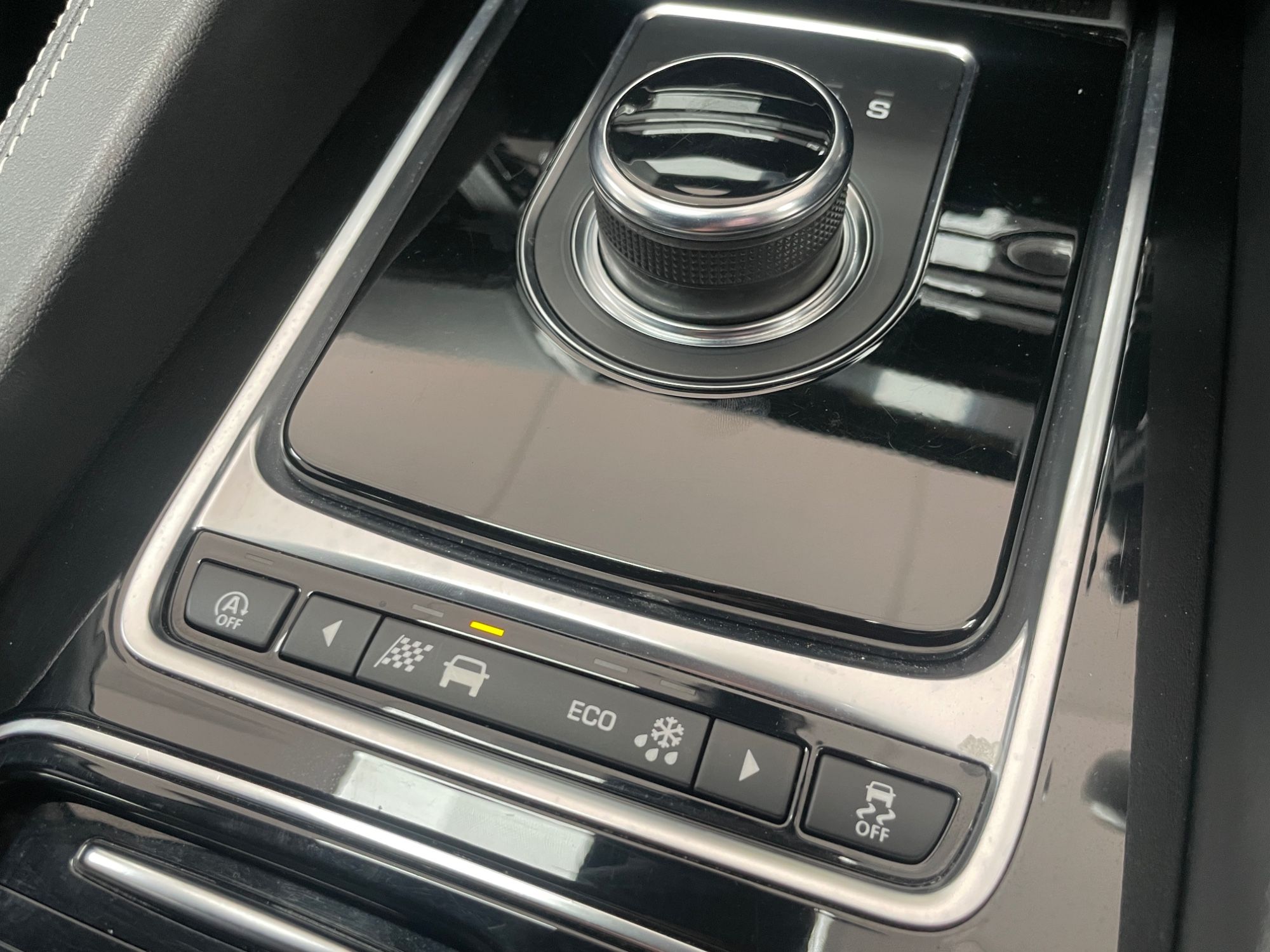 USED 2019 19 JAGUAR F-PACE 2.0 D180 R-Sport SUV 5dr Diesel Auto Euro 6 (s/s) (180 ps) 