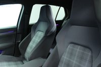 USED 2021 21 VOLKSWAGEN GOLF 2.0 TDI GTD Hatchback 5dr Diesel DSG Euro 6 (s/s) (200 ps) AUTOMATIC - HEATED STEERING WHEEL