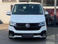 USED 2024 24 VOLKSWAGEN TRANSPORTER T6.1 2.0 TDI 150PS EU6 T32 DSG 7 SPEED AUTOMATIC SWB KOMBI 6 SEAT CREW VAN SPORTLINE PACK * TWIN ELECTRIC SLIDING DOORS * LED HEADLAMPS * DETACHABLE TOWBAR