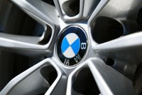 USED 2021 71 BMW 3 SERIES 2.0 320i SE Pro Touring 5dr Petrol Auto Euro 6 (s/s) (184 ps) MINERAL GREY METALLIC PAINTWORK + VIRTUAL DASH + CARPLY + REAR CAMERA