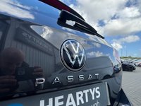 USED 2022 22 VOLKSWAGEN PASSAT 2.0 TDI EVO SE Nav Estate 5dr Diesel DSG Euro 6 (s/s) (150 ps) 1 KEEPER*FULL VW HISTORY*CAR PLAY