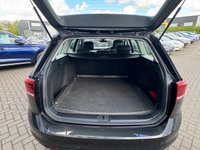 USED 2022 22 VOLKSWAGEN PASSAT 2.0 TDI EVO SE Nav Estate 5dr Diesel DSG Euro 6 (s/s) (150 ps) 1 KEEPER*FULL VW HISTORY*CAR PLAY