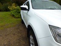 USED 2023 73 ISUZU D-MAX 1.9 TD DL20 Pickup Double Cab 4dr Diesel Auto 4WD Euro 6 (s/s) (164 ps) 5 Yeay 125,000 Warranty