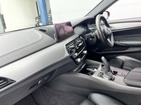 USED 2018 68 BMW 5 SERIES 2.0 520d M Sport Touring 5dr Diesel Auto xDrive Euro 6 (s/s) (190 ps) 