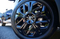 USED 2023 23 CITROEN C5 X 1.2 PureTech Shine Plus Hatchback 5dr Petrol EAT8 Euro 6 (s/s) (130 ps) PERLA NERA BLACK METALLIC PAINTWORK + 360 CAMERA + CARPLAY + HEATED SEATS