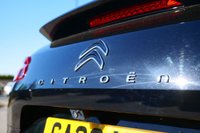 USED 2023 23 CITROEN C5 X 1.2 PureTech Shine Plus Hatchback 5dr Petrol EAT8 Euro 6 (s/s) (130 ps) PERLA NERA BLACK METALLIC PAINTWORK + 360 CAMERA + CARPLAY + HEATED SEATS