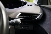 USED 2022 72 PEUGEOT 3008 1.2 PureTech Allure Premium + SUV 5dr Petrol Manual Euro 6 (s/s) (130 ps) CELEBES BLUE METALLIC PAINTWORK + REVERSE CAMERA + APPLE CARPLAY