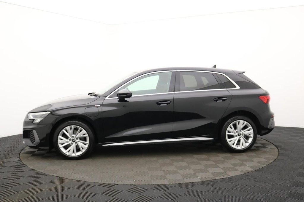 USED 2022 22 AUDI A3 1.4 TFSIe 40 S line Sportback 5dr Petrol Plug-in Hybrid S Tronic Euro 6 (s/s) 13kWh (204 ps) Sat Nav, Car Play, Sensors