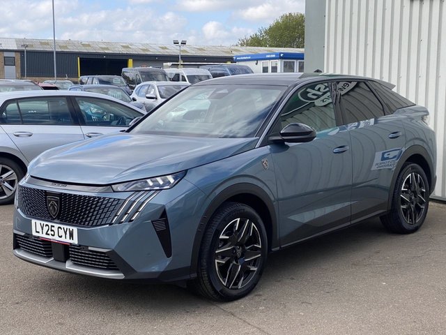 View our PEUGEOT 3008