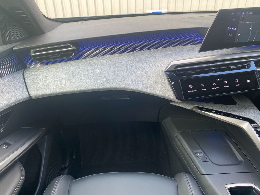 USED 2025 25 PEUGEOT 3008 1.2 GT SUV 5dr Petrol Hybrid e-DSC6 Euro 6 (s/s) (136 ps) SUV