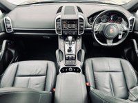 USED 2013 63 PORSCHE CAYENNE 3.0 TD V6 SUV 5dr Diesel Tiptronic 4WD Euro 5 (s/s) (240 ps) 