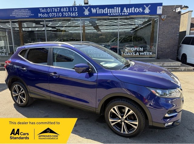 View our NISSAN QASHQAI