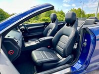 USED 2017 17 MERCEDES-BENZ E-CLASS 2.1 E220d AMG Line Edition (Premium) Cabriolet 2dr Diesel G-Tronic+ Euro 6 (s/s) (177 ps) REVERSE CAMERA