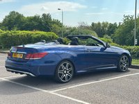 USED 2017 17 MERCEDES-BENZ E-CLASS 2.1 E220d AMG Line Edition (Premium) Cabriolet 2dr Diesel G-Tronic+ Euro 6 (s/s) (177 ps) REVERSE CAMERA