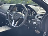 USED 2017 17 MERCEDES-BENZ E-CLASS 2.1 E220d AMG Line Edition (Premium) Cabriolet 2dr Diesel G-Tronic+ Euro 6 (s/s) (177 ps) REVERSE CAMERA