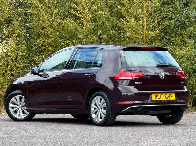 View our VOLKSWAGEN GOLF