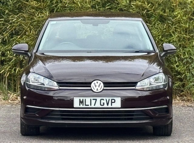 View our VOLKSWAGEN GOLF