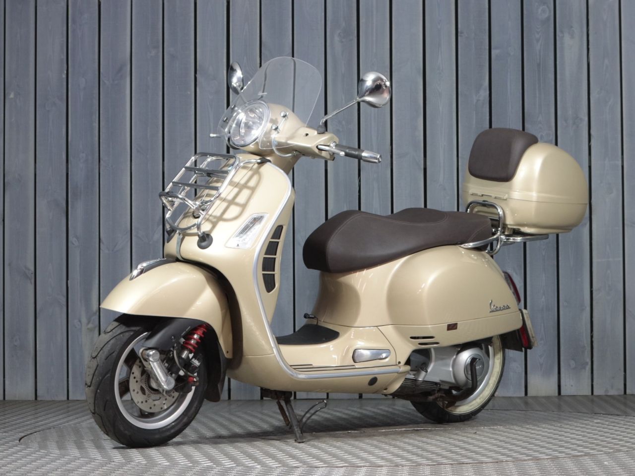 PIAGGIO Vespa GTS 300