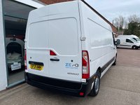 USED 2021 21 RENAULT MASTER ZE 31 33kWh Business Panel Van 4dr Electric Auto FWD LWB Medium Roof (i) (77 ps) 