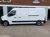 USED 2021 21 RENAULT MASTER ZE 31 33kWh Business Panel Van 4dr Electric Auto FWD LWB Medium Roof (i) (77 ps) 