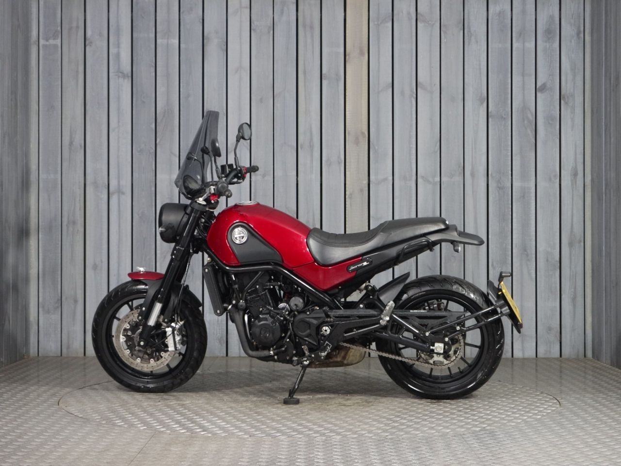 BENELLI LEONCINO 500