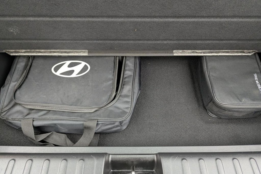 USED 2022 22 HYUNDAI IONIQ 5 73kWh Premium Hatchback 5dr Electric Auto (217 ps) Sat Nav, Rear Camera, Keyless