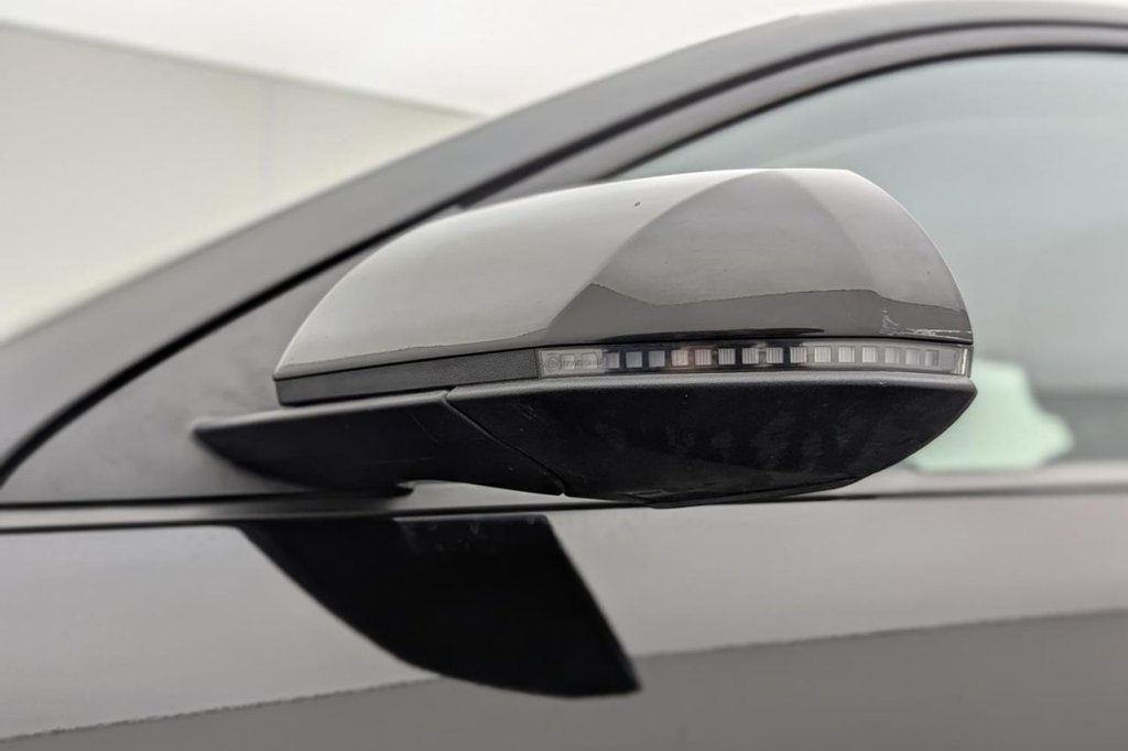 USED 2022 22 HYUNDAI IONIQ 5 73kWh Premium Hatchback 5dr Electric Auto (217 ps) Sat Nav, Rear Camera, Keyless
