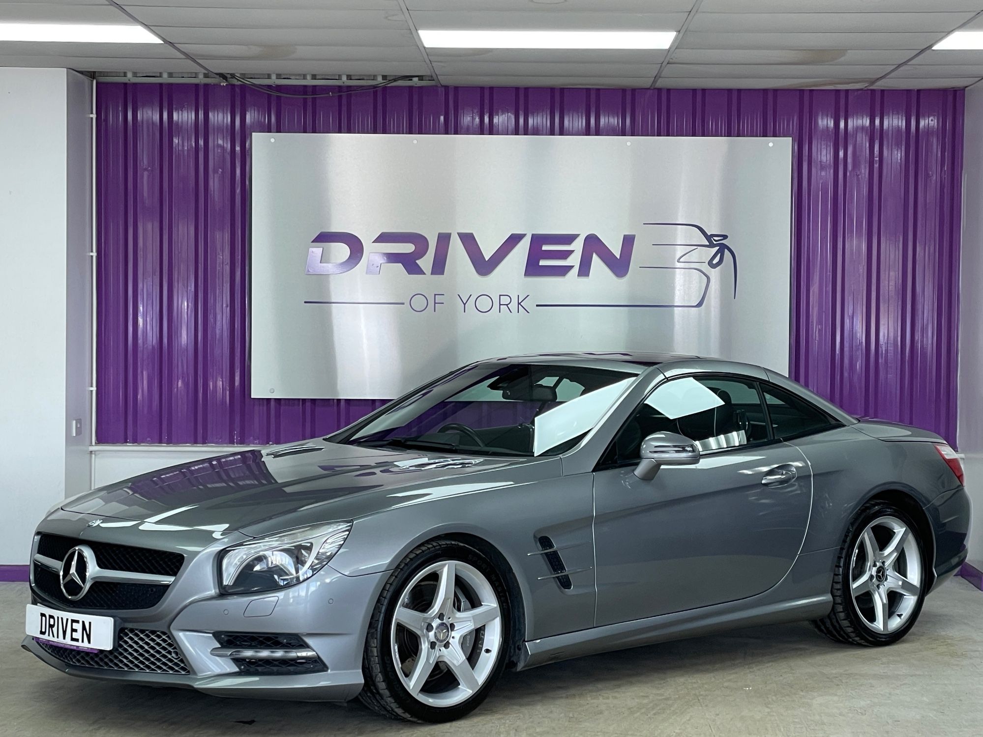 USED 2012 62 MERCEDES-BENZ SL 3.5 SL350 V6 BlueEfficiency Convertible 2dr Petrol G-Tronic Euro 5 (s/s) (306 ps) 