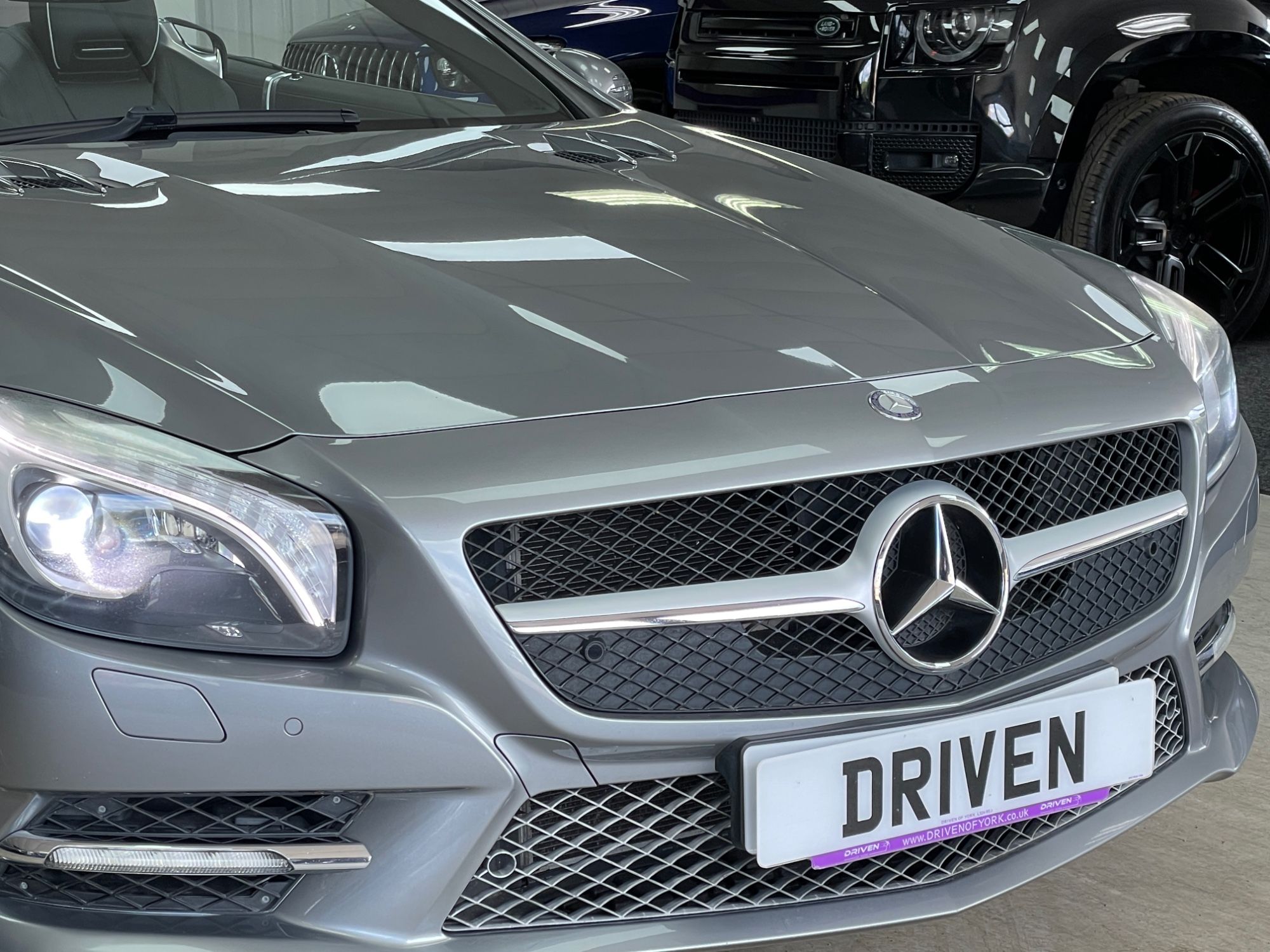 USED 2012 62 MERCEDES-BENZ SL 3.5 SL350 V6 BlueEfficiency Convertible 2dr Petrol G-Tronic Euro 5 (s/s) (306 ps) 