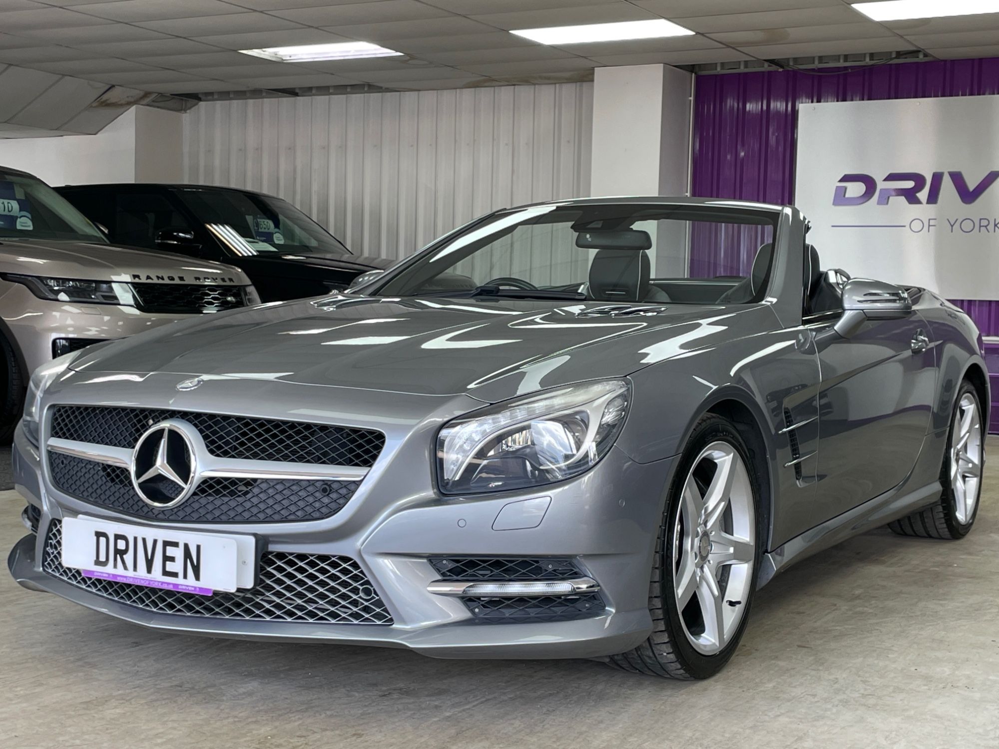 USED 2012 62 MERCEDES-BENZ SL 3.5 SL350 V6 BlueEfficiency Convertible 2dr Petrol G-Tronic Euro 5 (s/s) (306 ps) 