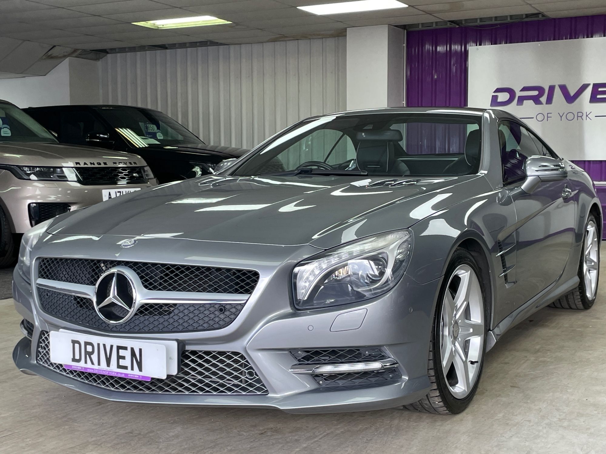 USED 2012 62 MERCEDES-BENZ SL 3.5 SL350 V6 BlueEfficiency Convertible 2dr Petrol G-Tronic Euro 5 (s/s) (306 ps) 