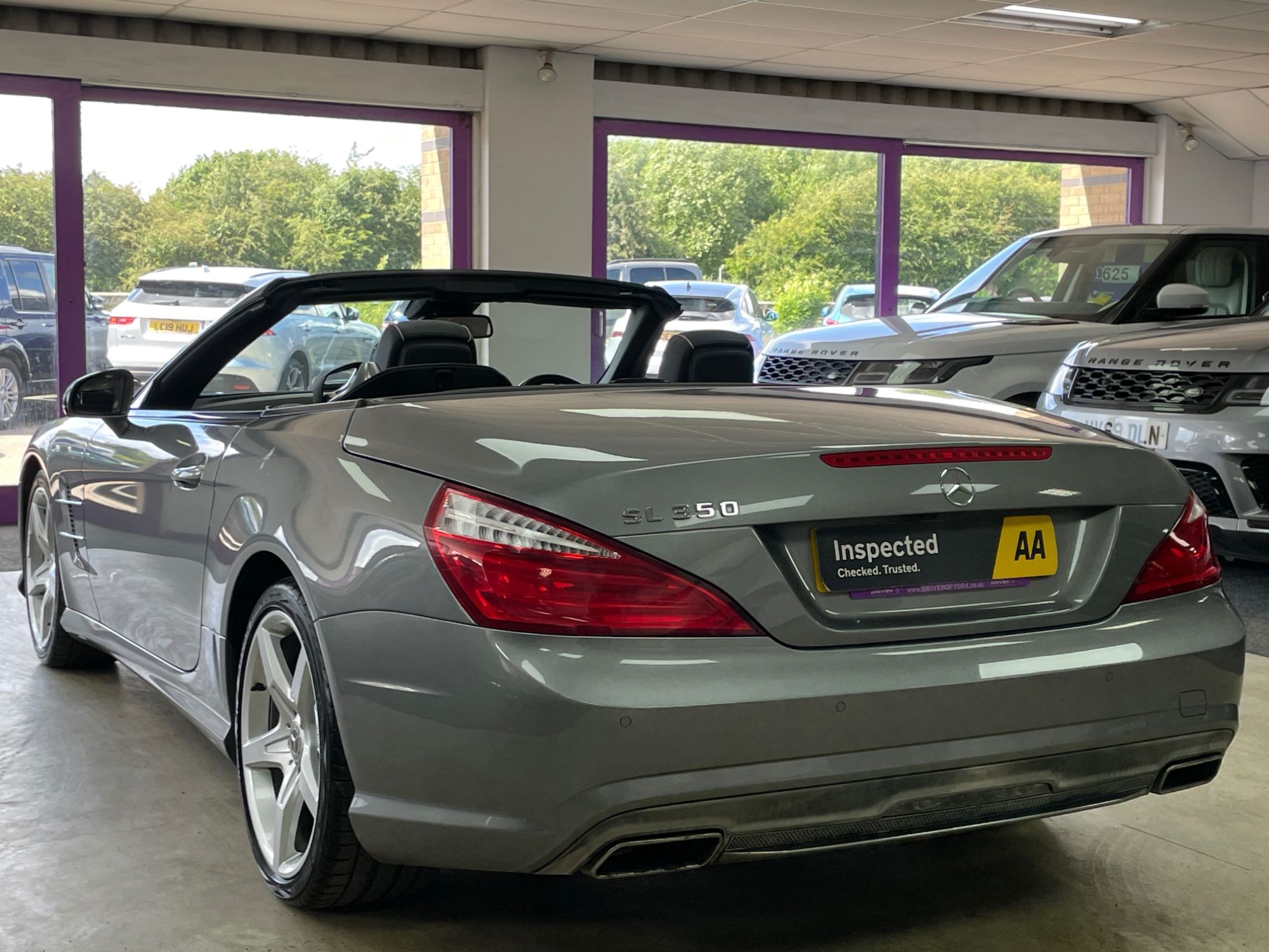 USED 2012 62 MERCEDES-BENZ SL 3.5 SL350 V6 BlueEfficiency Convertible 2dr Petrol G-Tronic Euro 5 (s/s) (306 ps) 