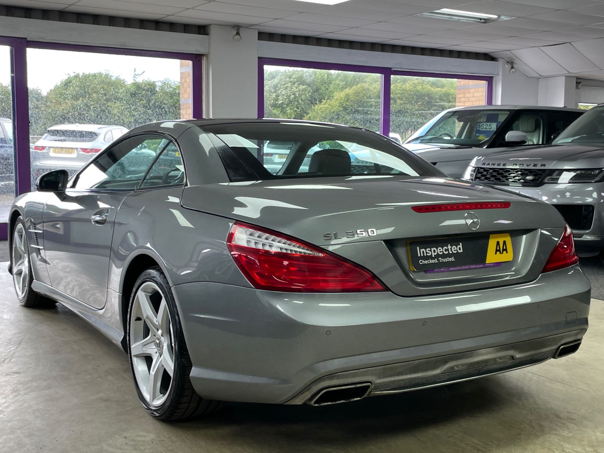 USED 2012 62 MERCEDES-BENZ SL 3.5 SL350 V6 BlueEfficiency Convertible 2dr Petrol G-Tronic Euro 5 (s/s) (306 ps) 