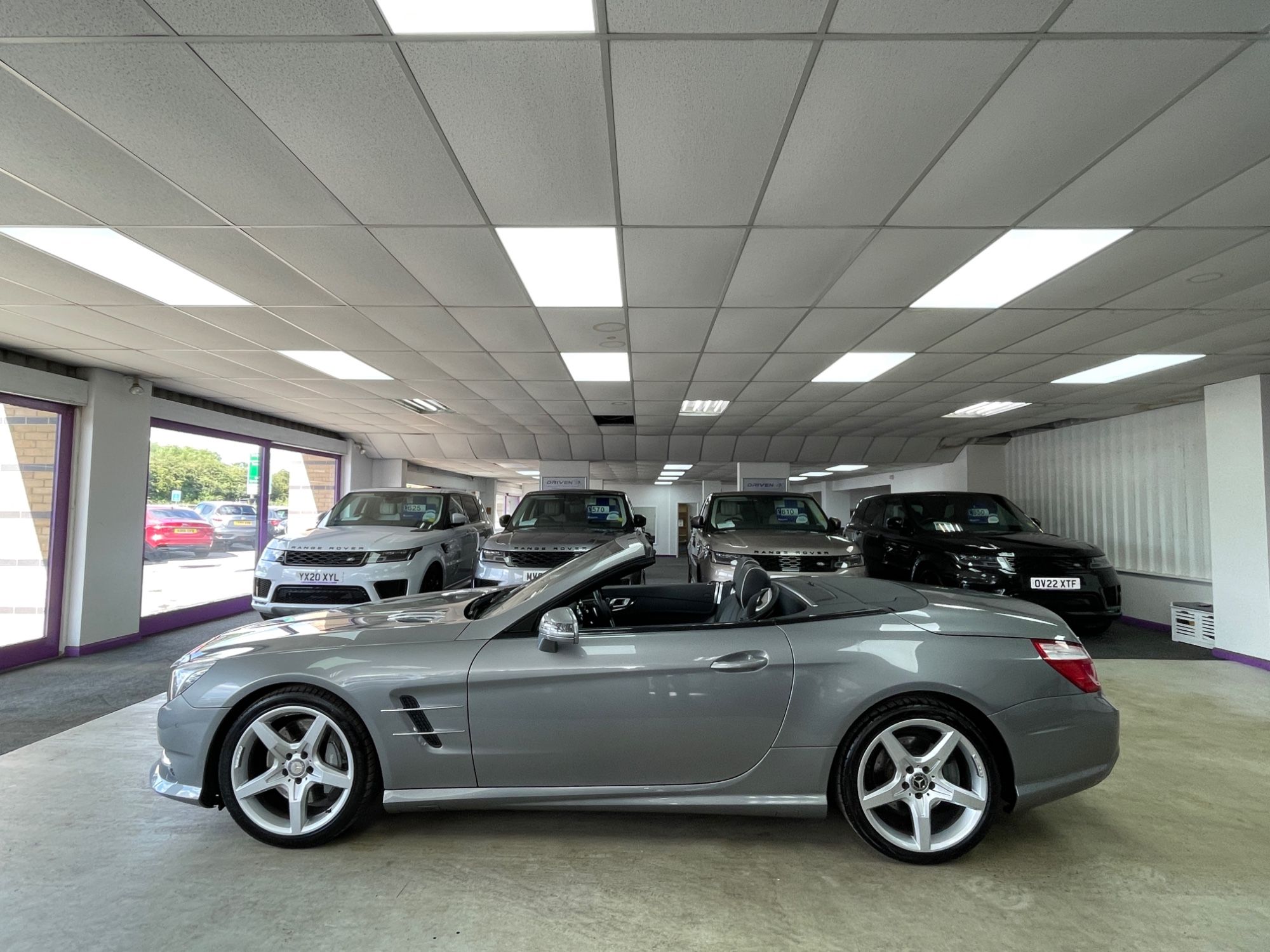USED 2012 62 MERCEDES-BENZ SL 3.5 SL350 V6 BlueEfficiency Convertible 2dr Petrol G-Tronic Euro 5 (s/s) (306 ps) 