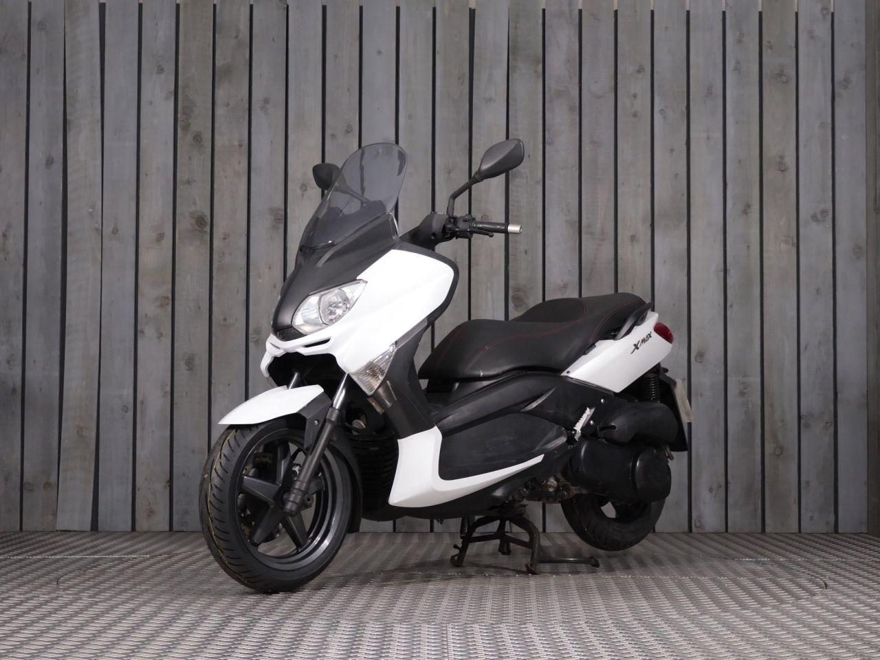 YAMAHA XMAX 250