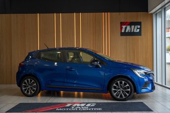 2023 RENAULT CLIO
