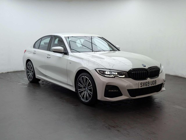 USED 2019 69 BMW 3 SERIES 2.0 330e M Sport Auto 4dr CLICK & COLLECT/ HOME DELIVERY