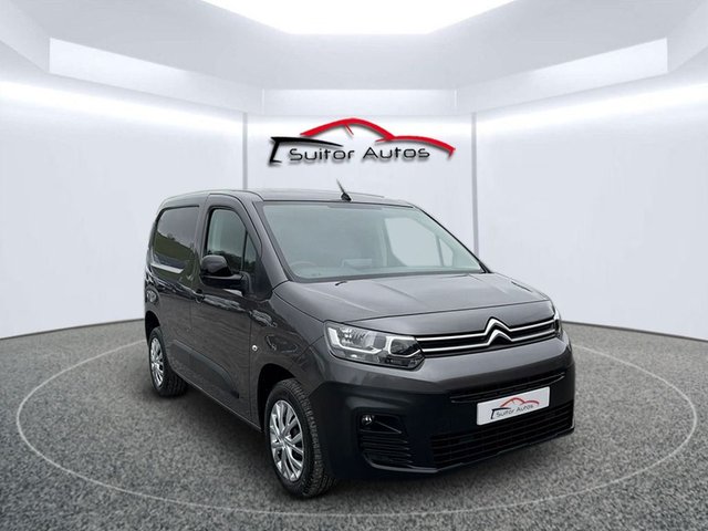 View our CITROEN BERLINGO