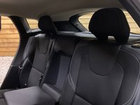 USED 2017 17 VOLVO V40 2.0 T2 Momentum Nav Plus Hatchback 5dr Petrol Manual Euro 6 (s/s) (122 ps) 28,152 MILES ONLY ONE OWNER EXTRAS EXC CONDITION