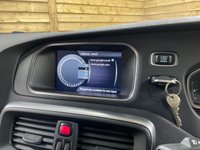 USED 2017 17 VOLVO V40 2.0 T2 Momentum Nav Plus Hatchback 5dr Petrol Manual Euro 6 (s/s) (122 ps) 28,152 MILES ONLY ONE OWNER EXTRAS EXC CONDITION