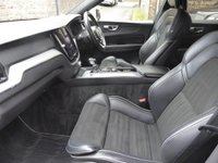 USED 2018 18 VOLVO XC60 2.0 D5 PowerPulse R-Design Auto AWD Euro 6 (s/s) 5dr (Superb Value XC60)